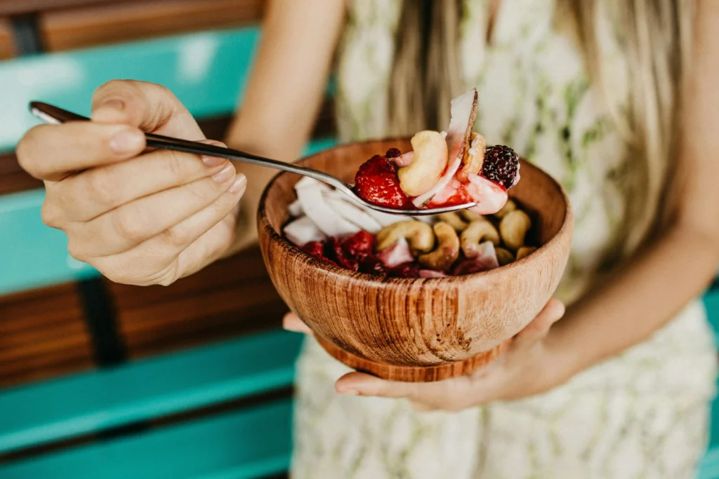 Vibrant image of diverse ingredients and bold spices representing an intensified meal plan with a broader variety of flavors for healthy weight loss.