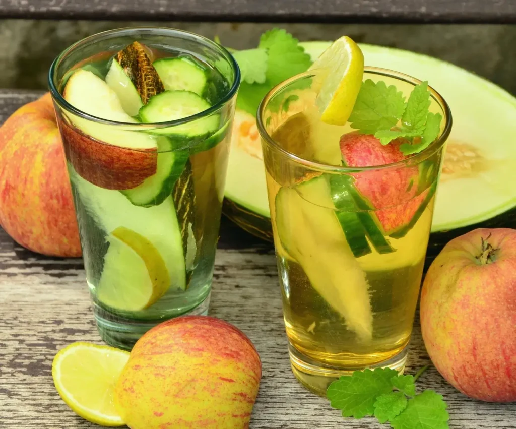 Top 5 Easy Detox Drinks Recipes to Get Started