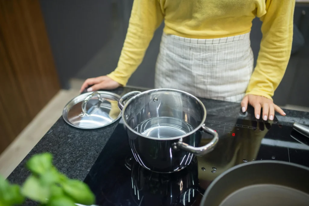 Maintenance of Cookware and Kitchen Tools for How to Cook without Oil